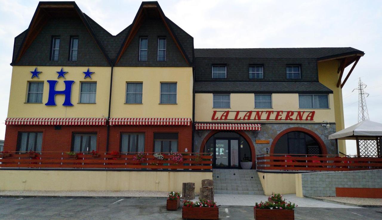 La Lanterna Hotel โคลอร์โน ภายนอก รูปภาพ